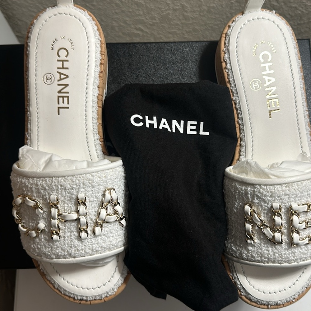 CHANEL “Mules” tweed white size 38 - Picture 4 of 5